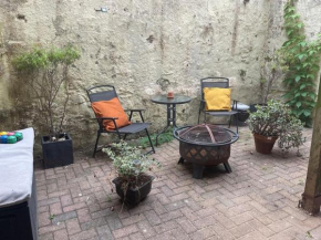 Harbour side, Garden Apartment